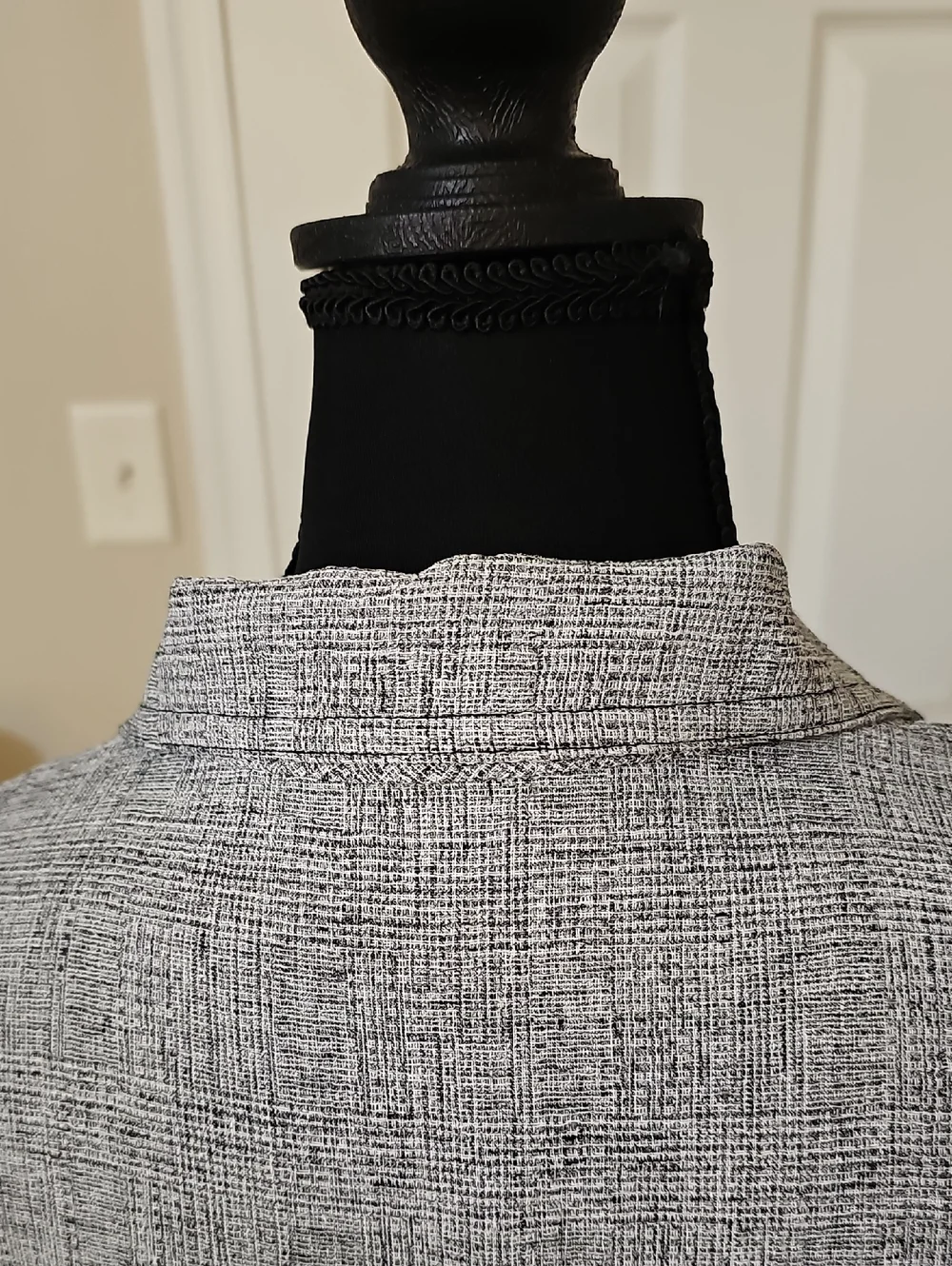 Jacket - Picture 12 of 16
